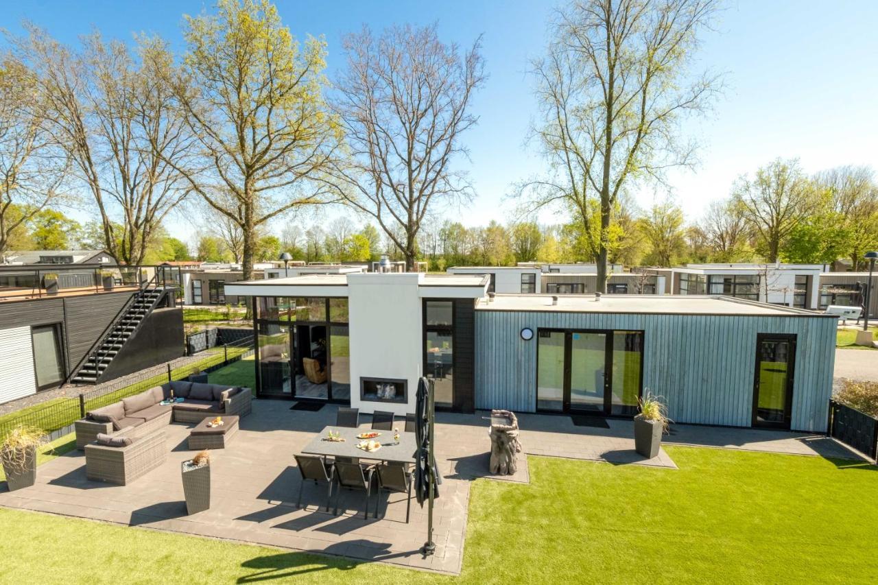 Cube Exclusive Plus mit Meerblick am Strand im EuroParcs Bad Hoophuizen Hulshorst Exterior foto