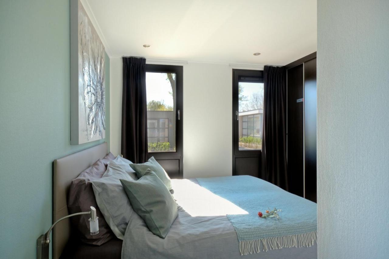 Cube Exclusive Plus mit Meerblick am Strand im EuroParcs Bad Hoophuizen Hulshorst Exterior foto